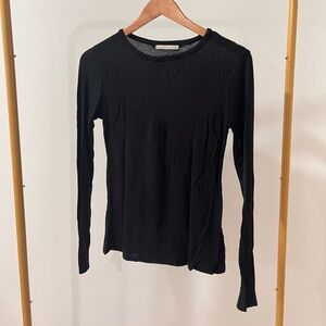 Active Basic Elegant Black Long Sleeve Tee